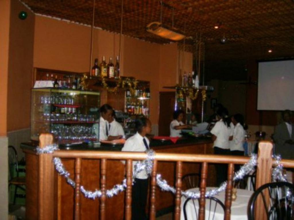 אסמארה Crystal Hotel מראה חיצוני תמונה